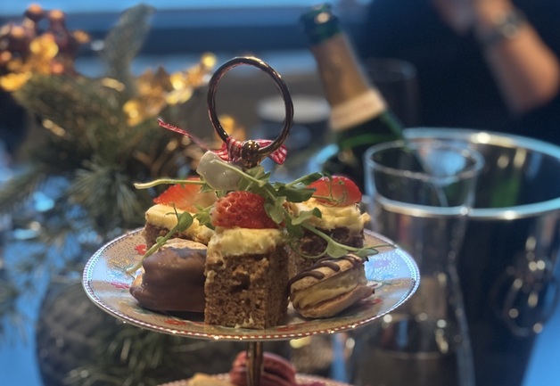 Event image Tipsy Tea & Smaking av Sommerens Bobler 9.mai