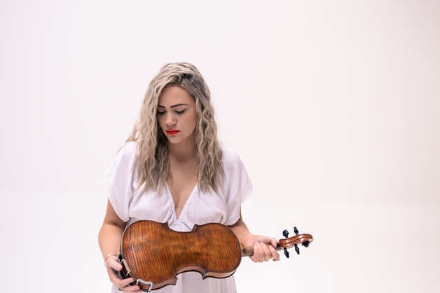 Event image LAUREN COLLIER