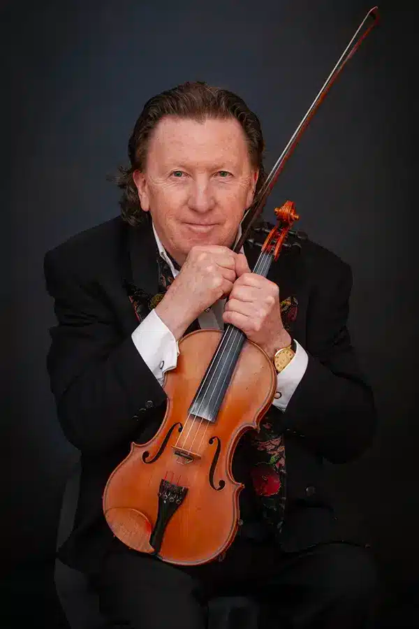 Event image FRANKIE GAVIN & DE DANNAN