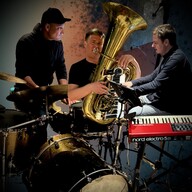 Event image Paradise Jumpman