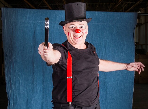 Event image Familielørdag: Hagbarts fortryllende show // Holmestrand bibliotek