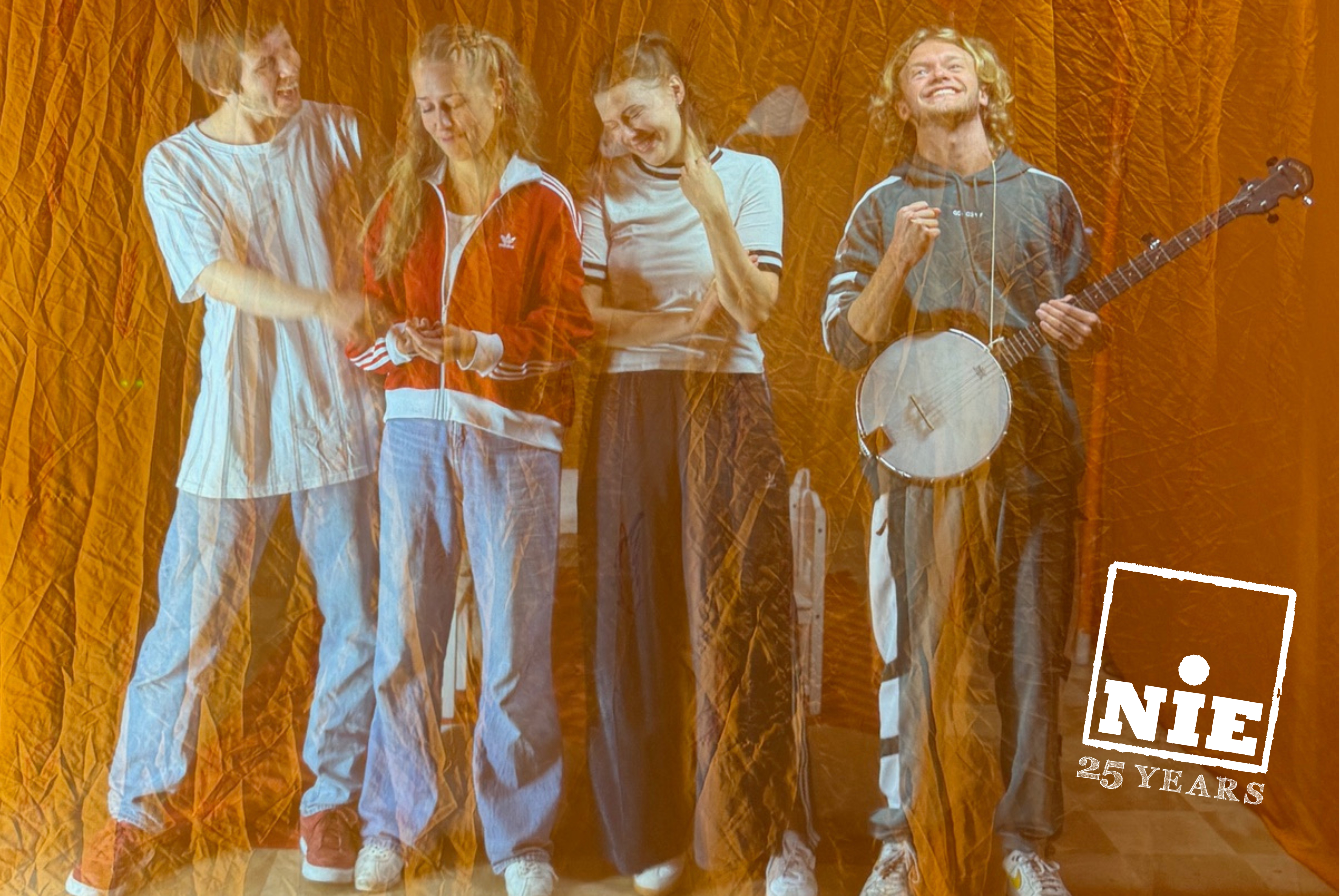 Brødre & Søstre – NIE