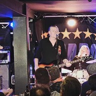 Event image GRÅBLÅ STRENGER // ETTERMIDDAGSBLUSEN