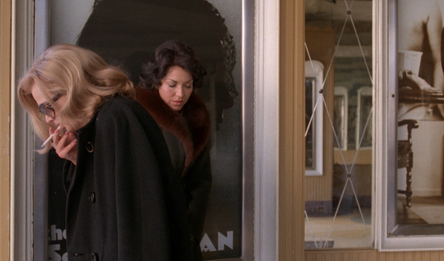 Event image HUFF: OPENING NIGHT - 30/3 KL. 19:00