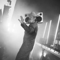 Event image Fest med DJ KASSETT // Parkasfestivalen