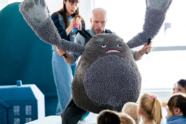 Event image HEDDADAGENE: Når alle sover - Unge Viken Teater