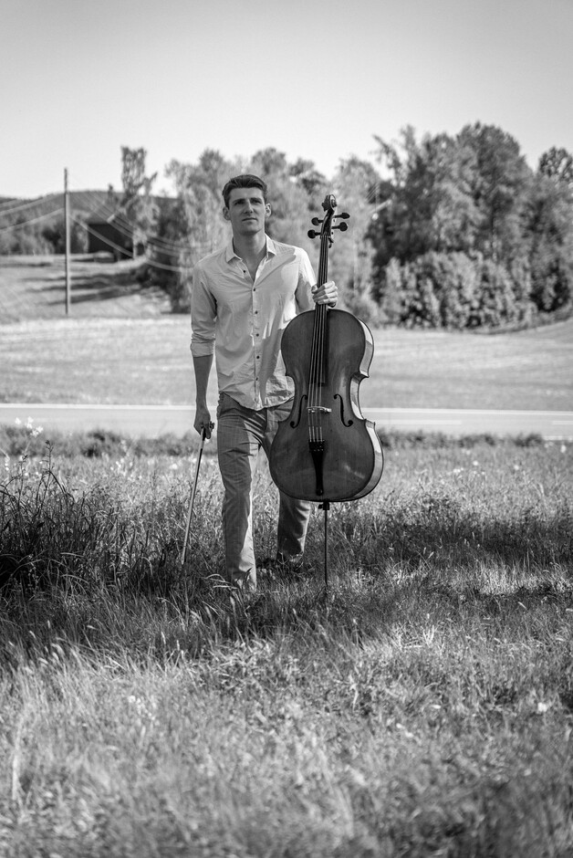 Event image En kulinarisk reise med vin og cello // Martin Stangebye