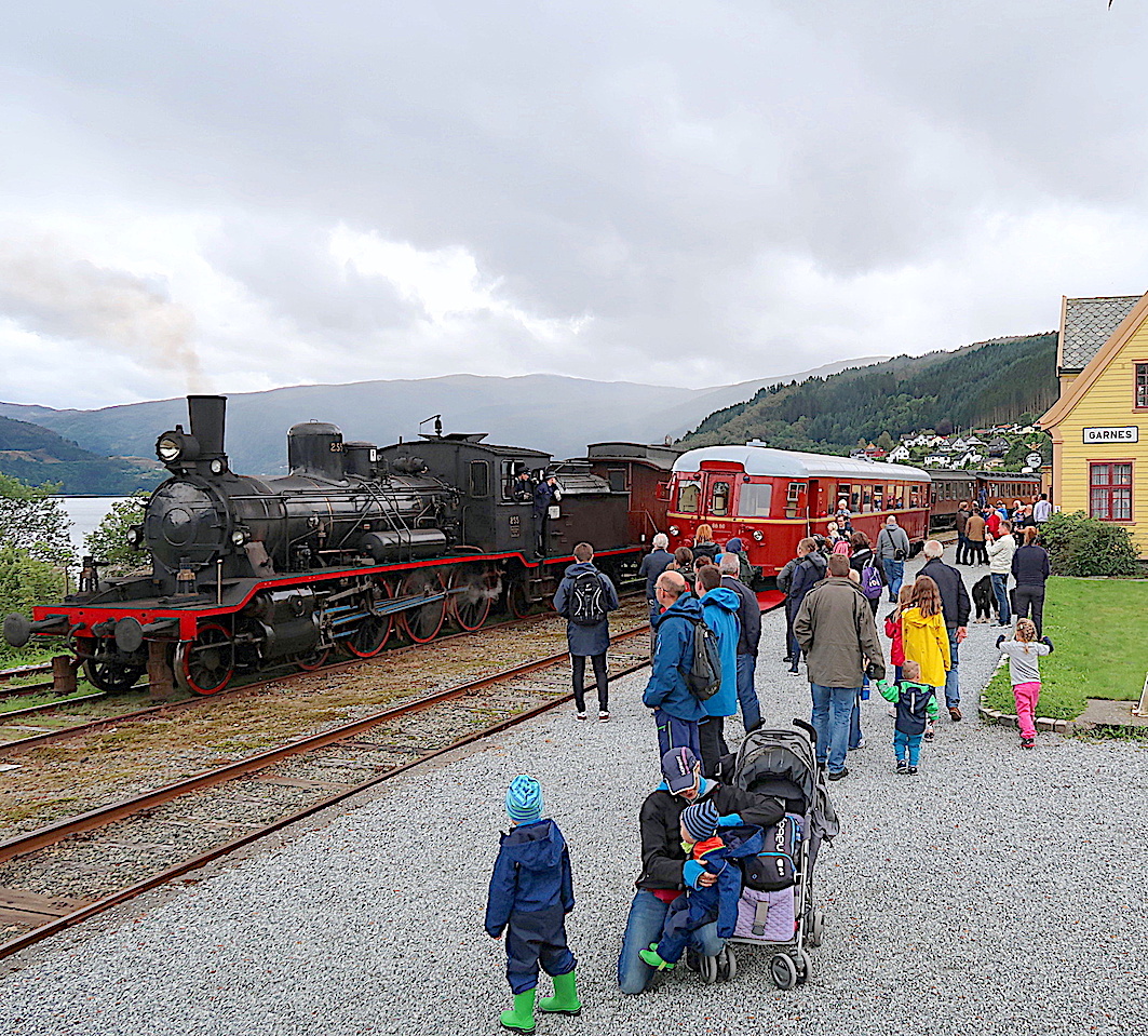 Event image Gamle Vossebanen - Stordriftsdag - med spisevogn - og flere tog på skinnene! - 13. september 2026.