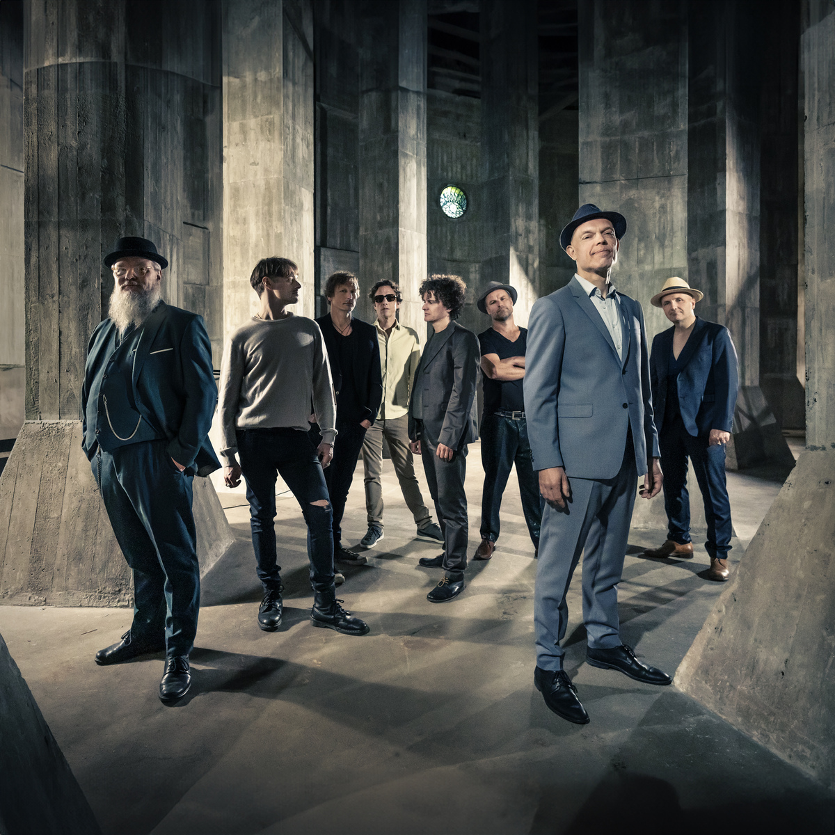Dobbelkonsert! Thorbjørn Risager & The Black Tornado (DK) med support Dave Keller Trio (US)
