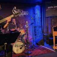 Event image Frode Kjekstad trio "Jazz Detectives" feat. Roy Powell og Raciel Torres