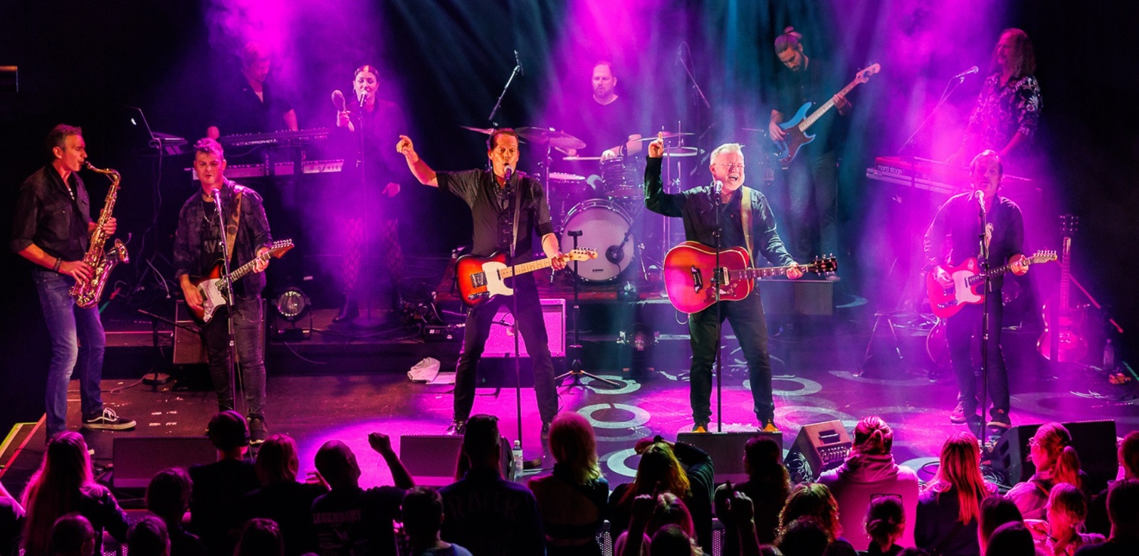 Event image Julebordbuffet & Cover Me! Bruce Springsteen Tribute Band