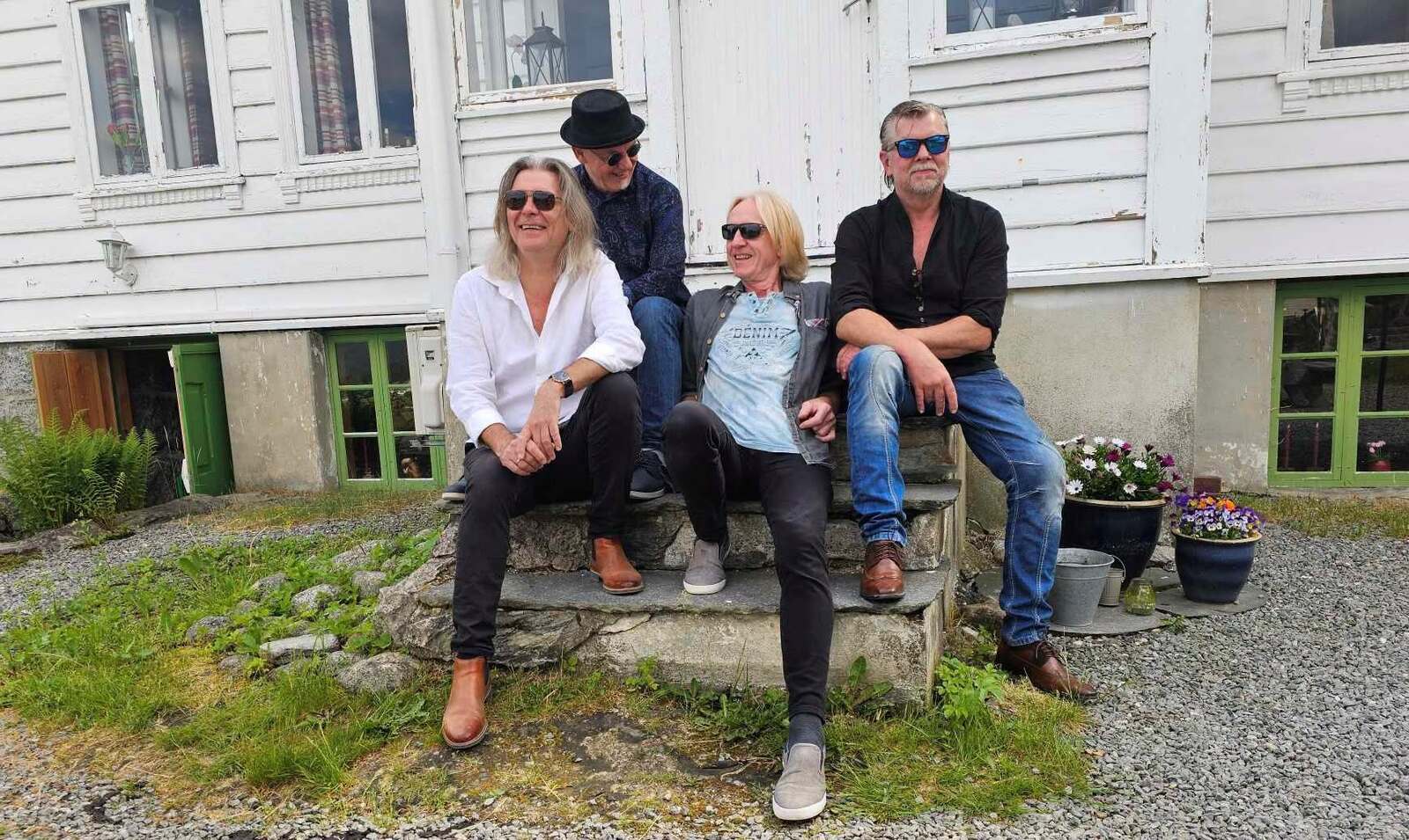 Event image GRÅBLÅ STRENGER - ETTERMIDDAGSBLUSEN