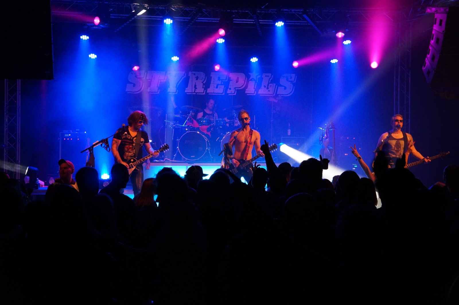 Event image Juletapas & konsert med Styrepils! 4.desember