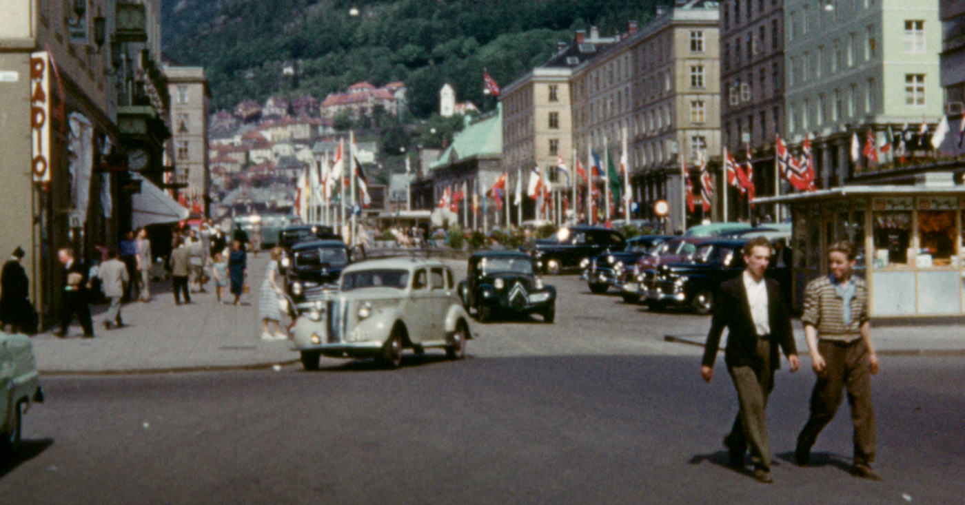 Event image BERGEN - I ALL BESKJEDENHET - 9/9 KL. 18:00