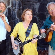 Event image Kari Svendsen, Lars Klevstrand og Steinar Ofsdal: SÅ NÆRE VI VAR - en hyllest til Lillebjørn Nilsen