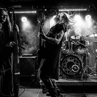 Event image Cadaver + supp: Istårn || Hulen