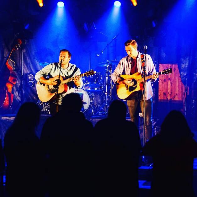 Event image IRSK AFTEN MED THE JOYS OF SPRING i akevitteltet hos Kaffka 26.09. kl. 22