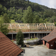 Event image Kurs i enkelkrum taktekking   – Tradisjon, teknikk og taktekkerkunst i særklasse 