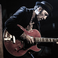 Event image Tom Roger Aadland: Konsert og bokbad