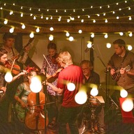 Event image Nattsong på Fjordhotellet – fredag - GRATIS