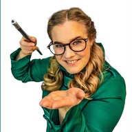 Event image Familielørdag: Robins trylleshow // Sande bibliotek