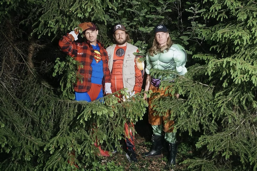 Når det jeg egentlig vil er at du skal holde rundt meg – Katja Brita Lindeberg Produksjoner