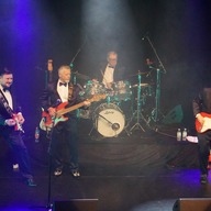 Event image En Shyggelig Aften 4 med TASTY og THE NEW ONES i Cafe Røed Jeløy