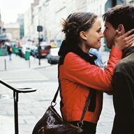 Event image HUFF: PARIS, JE T'AIME - 3/11 KL. 19:00