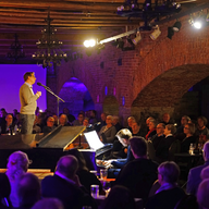 Event image Glogerfestspillene 2026 - Festspillpub lørdag: Livet går videre