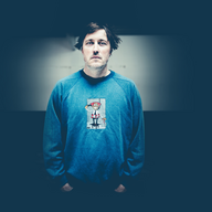 Event image  Bjørn Tomren prøver så godt han kan i Åsane kulturhus!