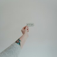 Event image Kritikarseminaret: «Om å forråde seg selv, gang på gang. Må forfatterkritikeren velge enten – eller?»